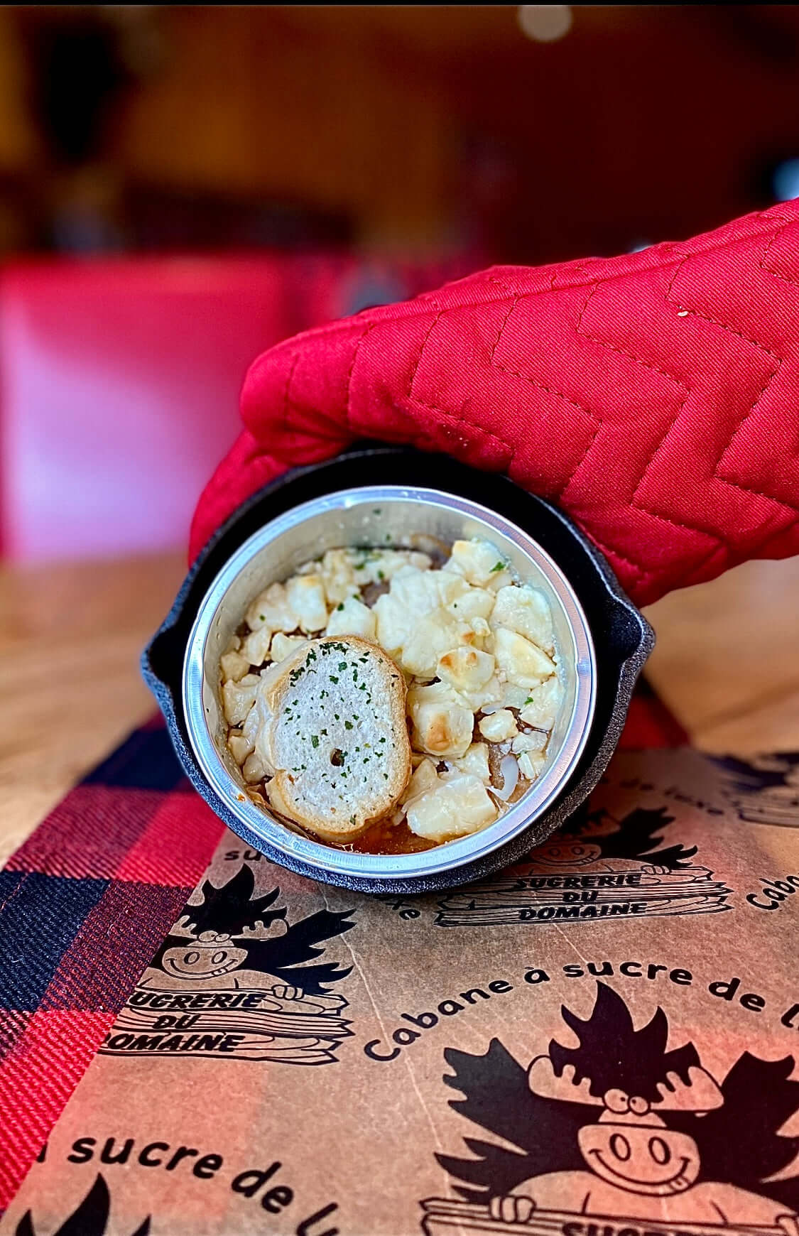 Soupe à l'oignon gratinée